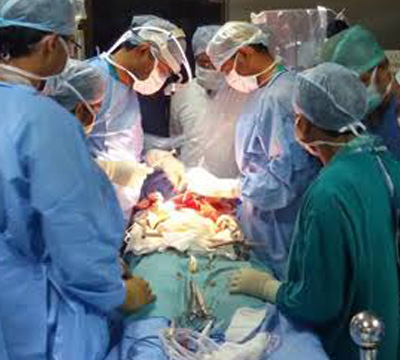 Best Gastroenterologist in Hyderabad performing gastrointestinal - surgery surgery on a patient